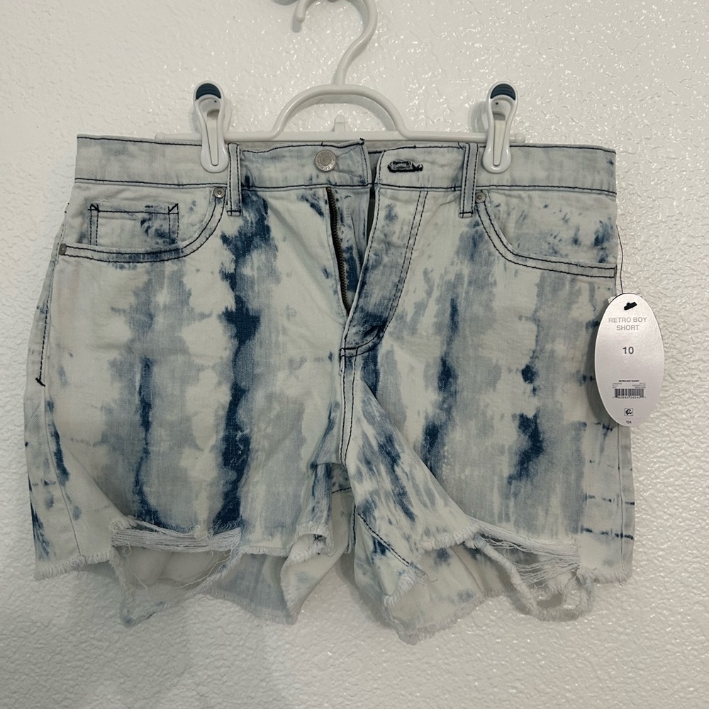 Denim tie dye short, never worn, size 10